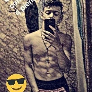 Meet your Posher, Cesar